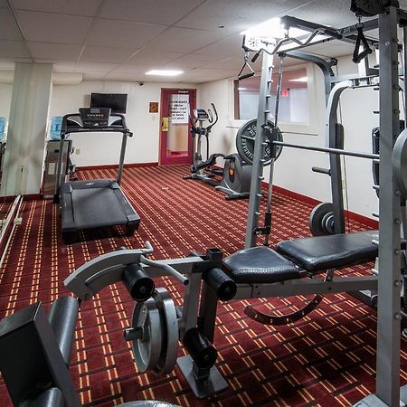Ramada By Wyndham Medford Hotel & Conference Center Zewnętrze zdjęcie